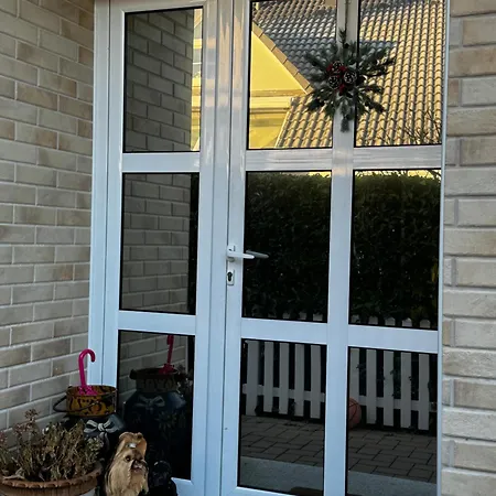 Luxus 5 Schlafzimmern Sauna Privater Pool Grosser Garten Lejlighed Ebersbach an der Fils