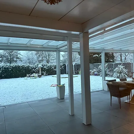 Luxus 5 Schlafzimmern Sauna Privater Pool Grosser Garten *